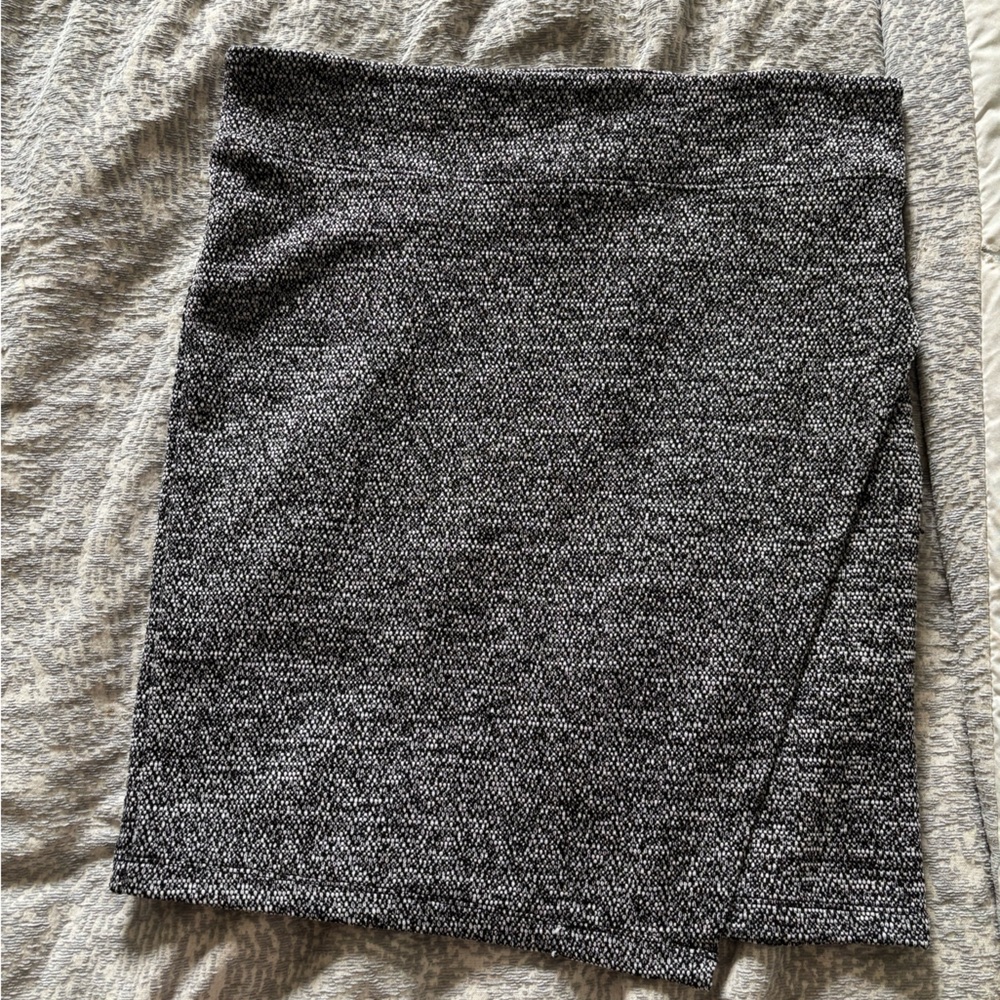 Elegant Black and Gray Women's Skirt